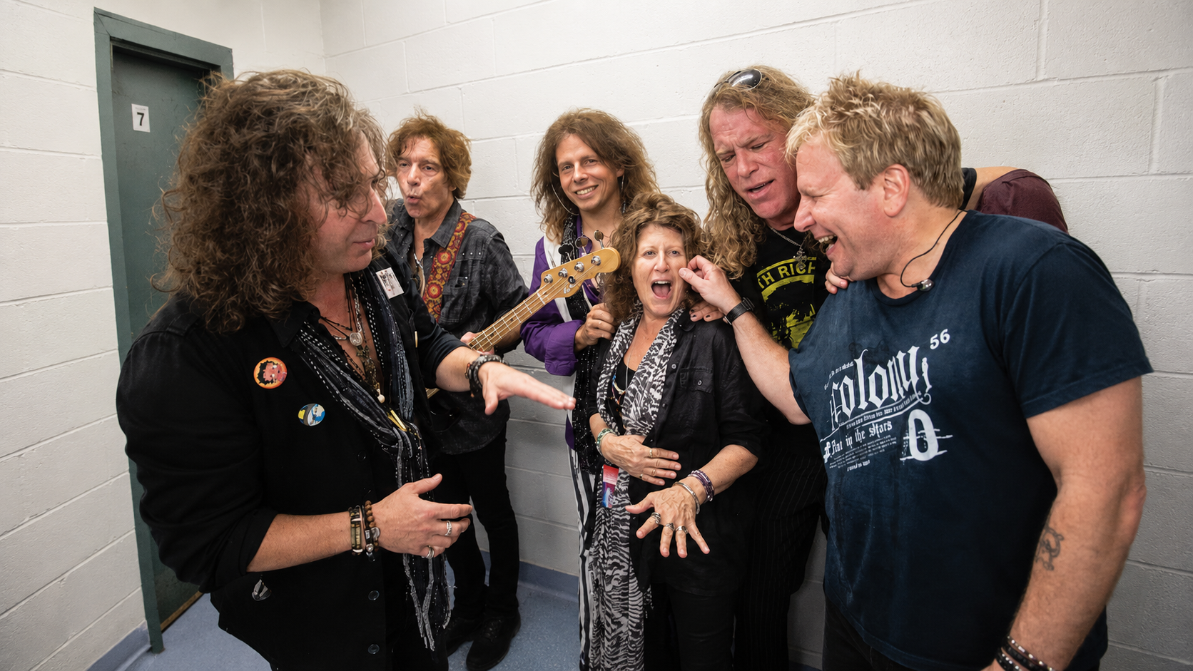 The band with Joe Perry’s sister, Annie Perry, who occasionally sings backup with Draw The Line.&nbsp;