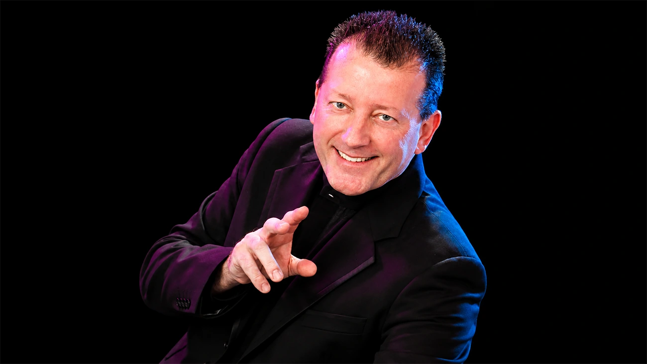 Jeff West world famous Canadian comedy stage hypnotist